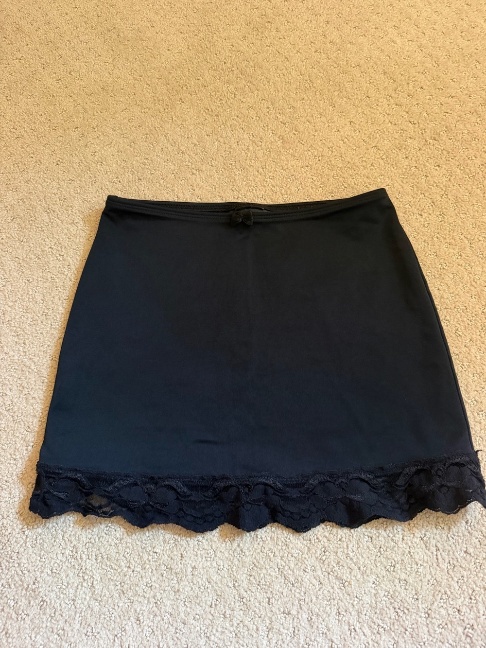90s Nancy Ganz Black Lace-Hem Skirt